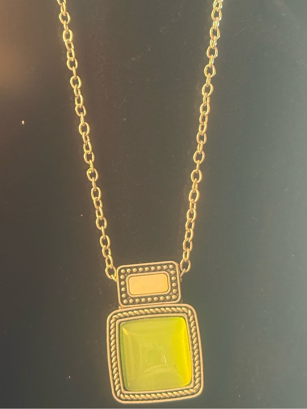 silver-Tone Pendant Necklace with Lime Green Stone